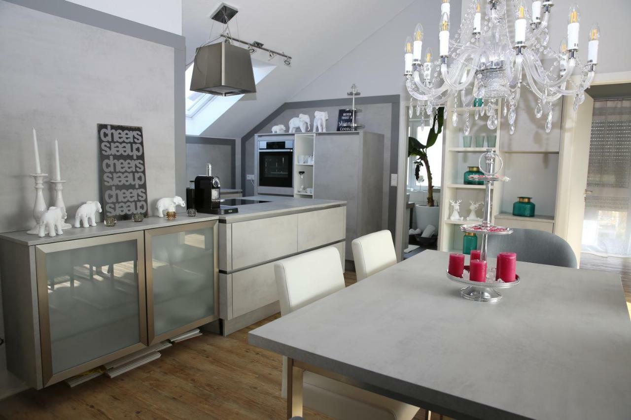 Apartment Mit Designerkueche, Loggia Ludwigsburg Nahe Stuttgart Bagian luar foto